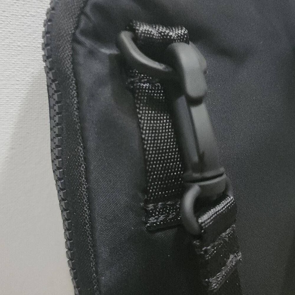 Lululemon Easy Access Crossbody Bag View 6